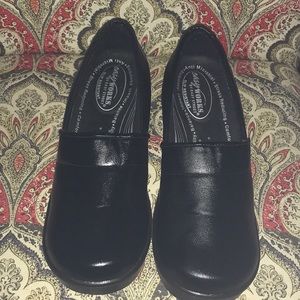 Easy works shoes